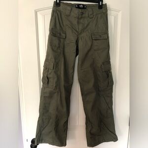 Hollister low rise baggy cargo SZ 0R